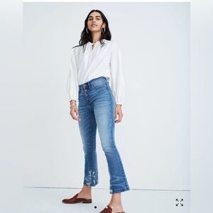 Madewell Petite Cali Demi-Boot Jeans in Bess Wash: 4 Button-Front Edition Sz 26